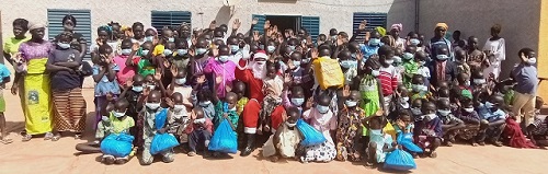 Arbre de Noël : Nantou mining donne le sourire à 100 enfants du Sanguié
